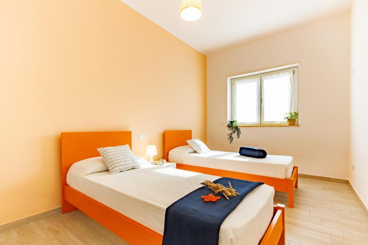 Corallo 1P - Palazzina Laura Myho Casa 토르토레토 외부 사진